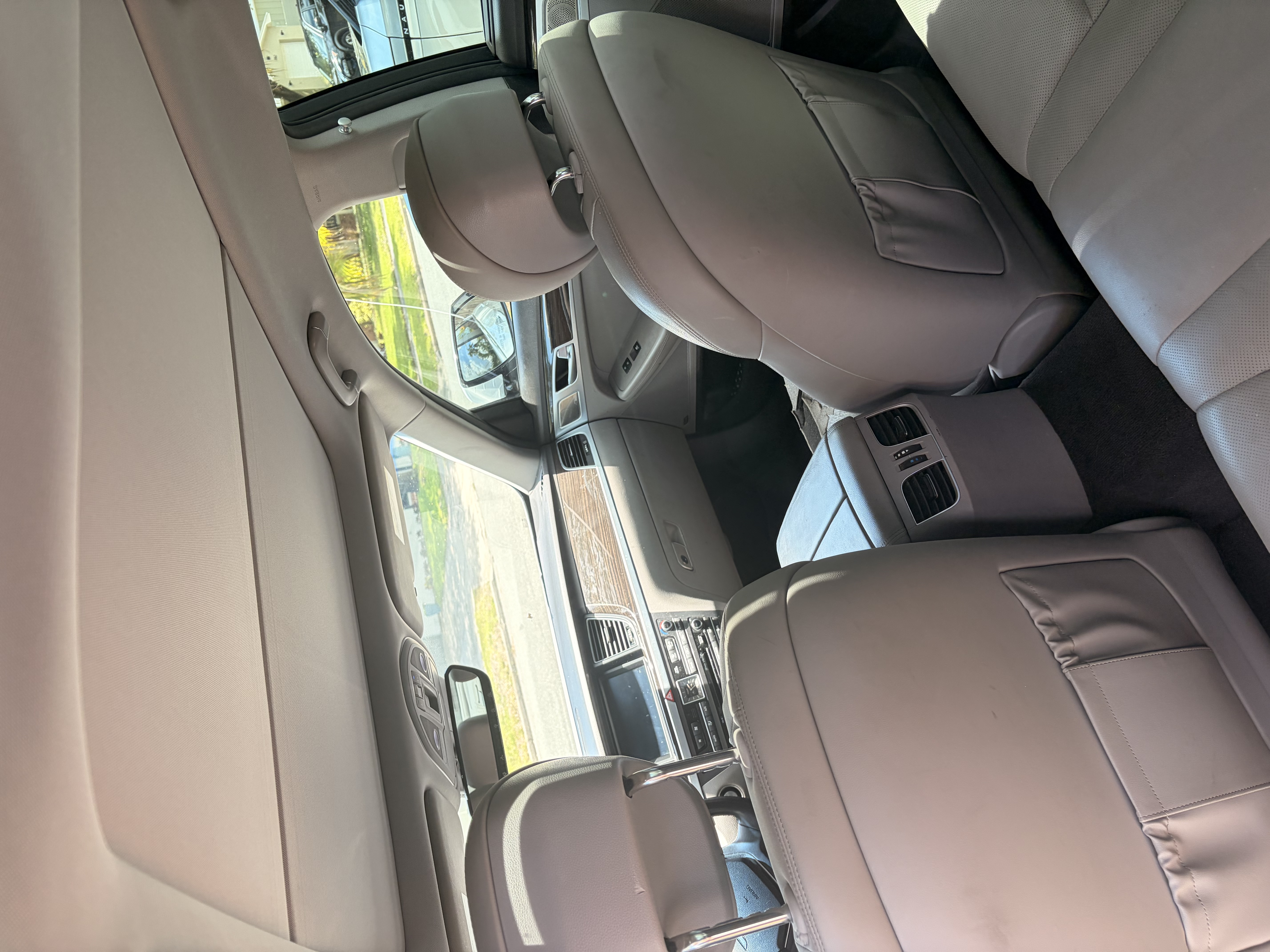 Used 2018 Genesis G80 3.8 w/ Option Group 02 RWD image 9