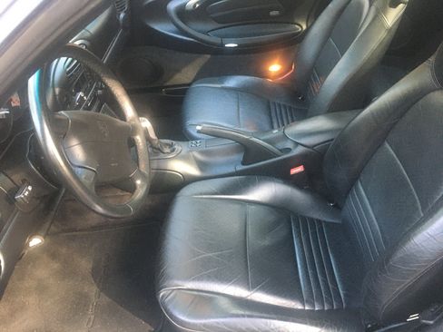 Used 2000 Porsche 911 Carrera image 8