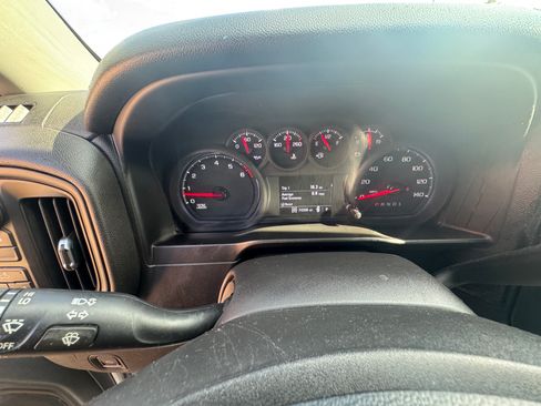 Used 2021 Chevrolet Silverado 2500 W/T w/ WT Fleet Convenience Package image 4