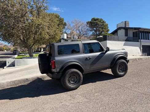 Used 2025 Ford Bronco 2-Door w/ Sasquatch Package image 17