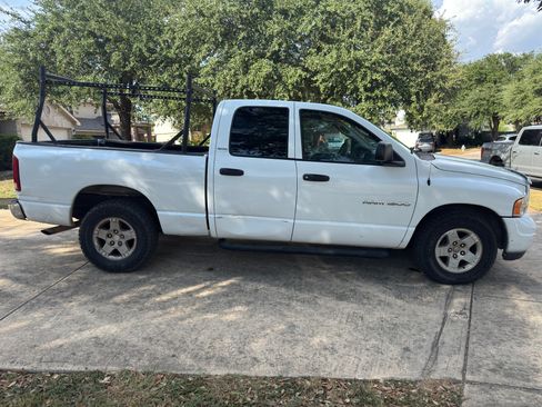 Used 2002 Dodge Ram 1500 Truck 2WD Quad Cab image 9