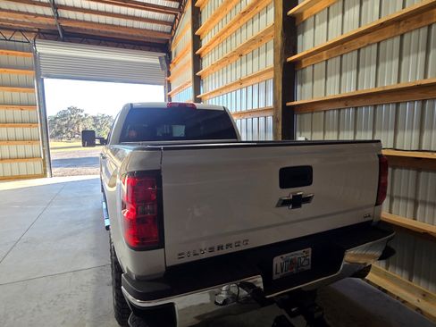 Used 2017 Chevrolet Silverado 2500 LT w/ LT Fleet Convenience Package image 4