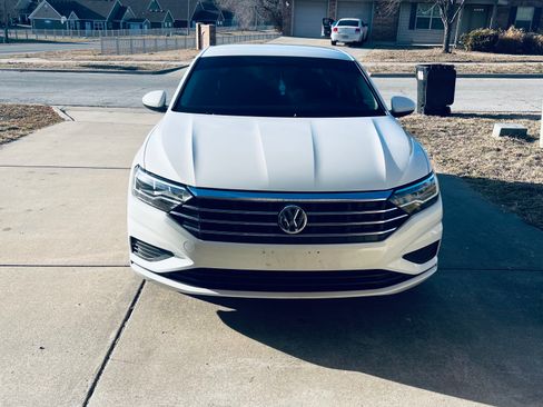Used 2019 Volkswagen Jetta S w/ Driver Assistance Package image 14