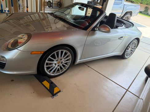 Used 2009 Porsche 911 Carrera image 1