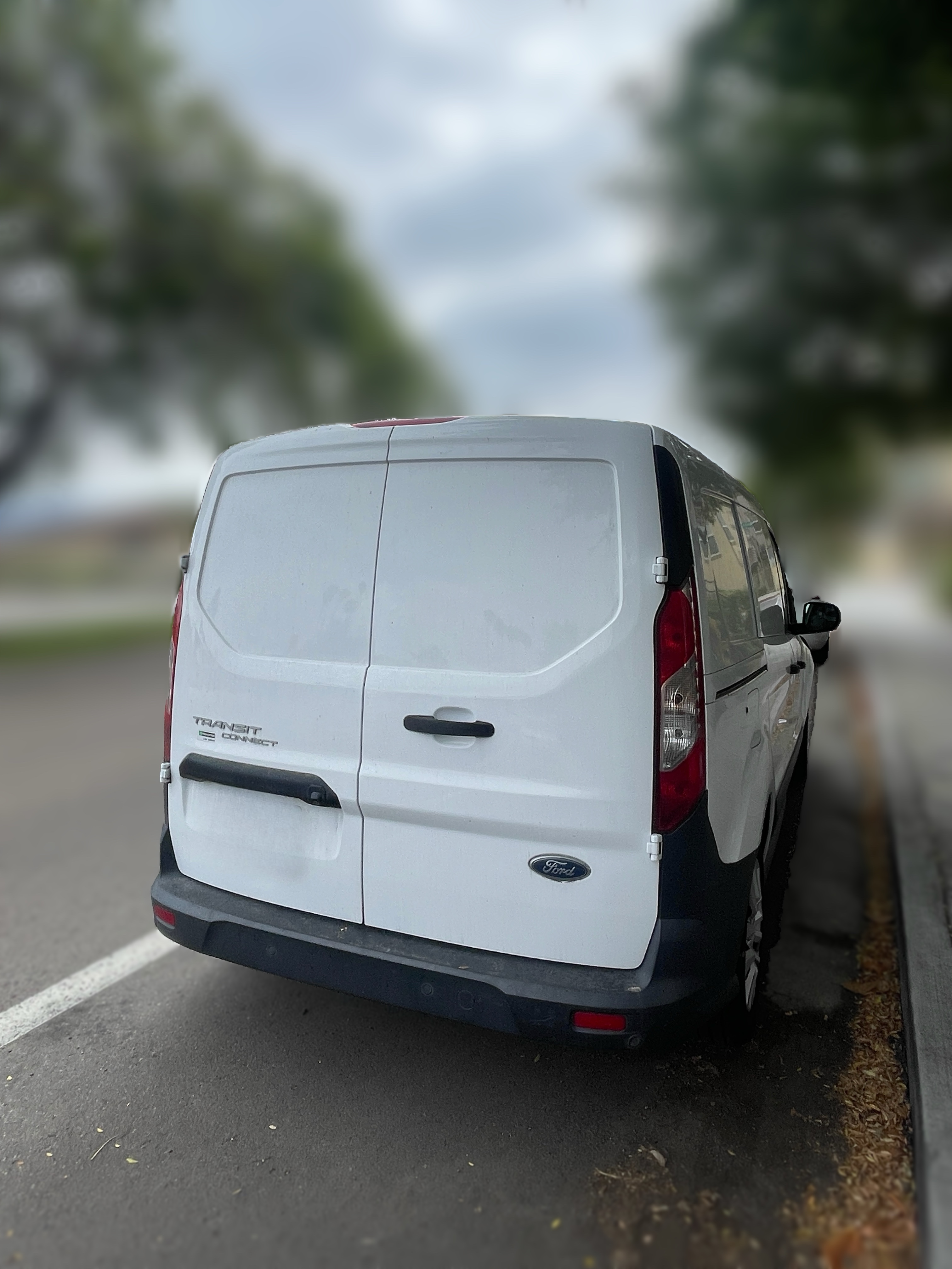 Used 2021 Ford Transit Connect XL FWD image 6
