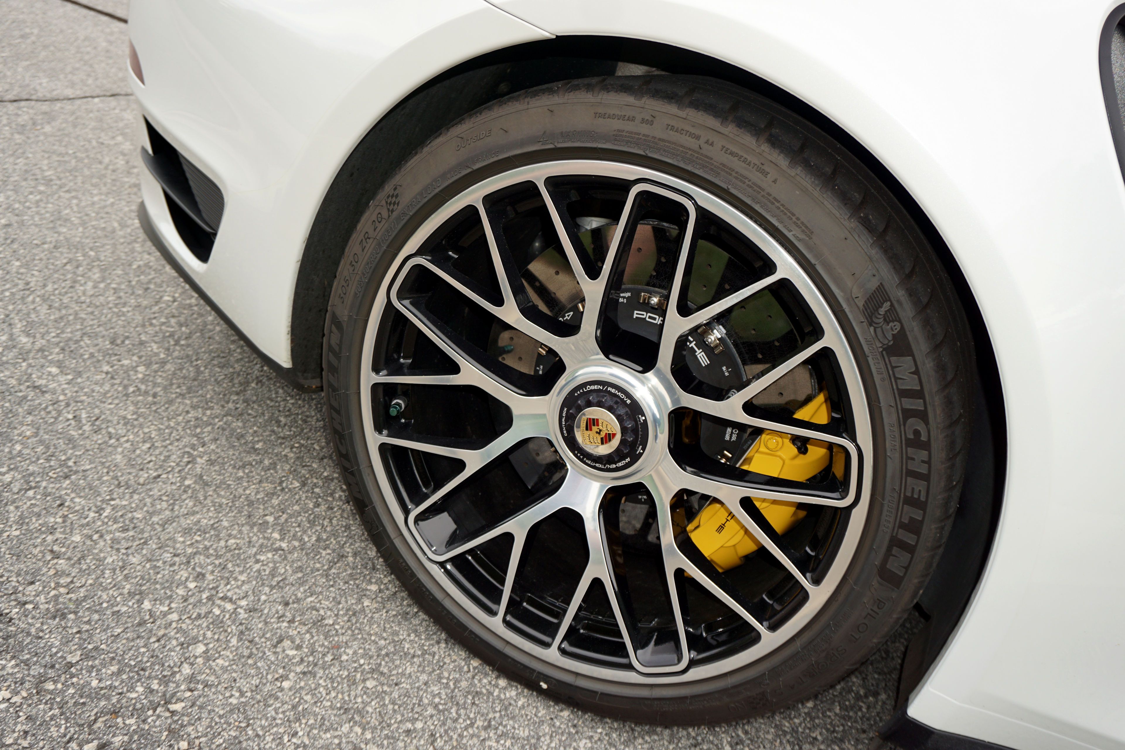 Used 2015 Porsche 911 Turbo S AWD/4WD image 23