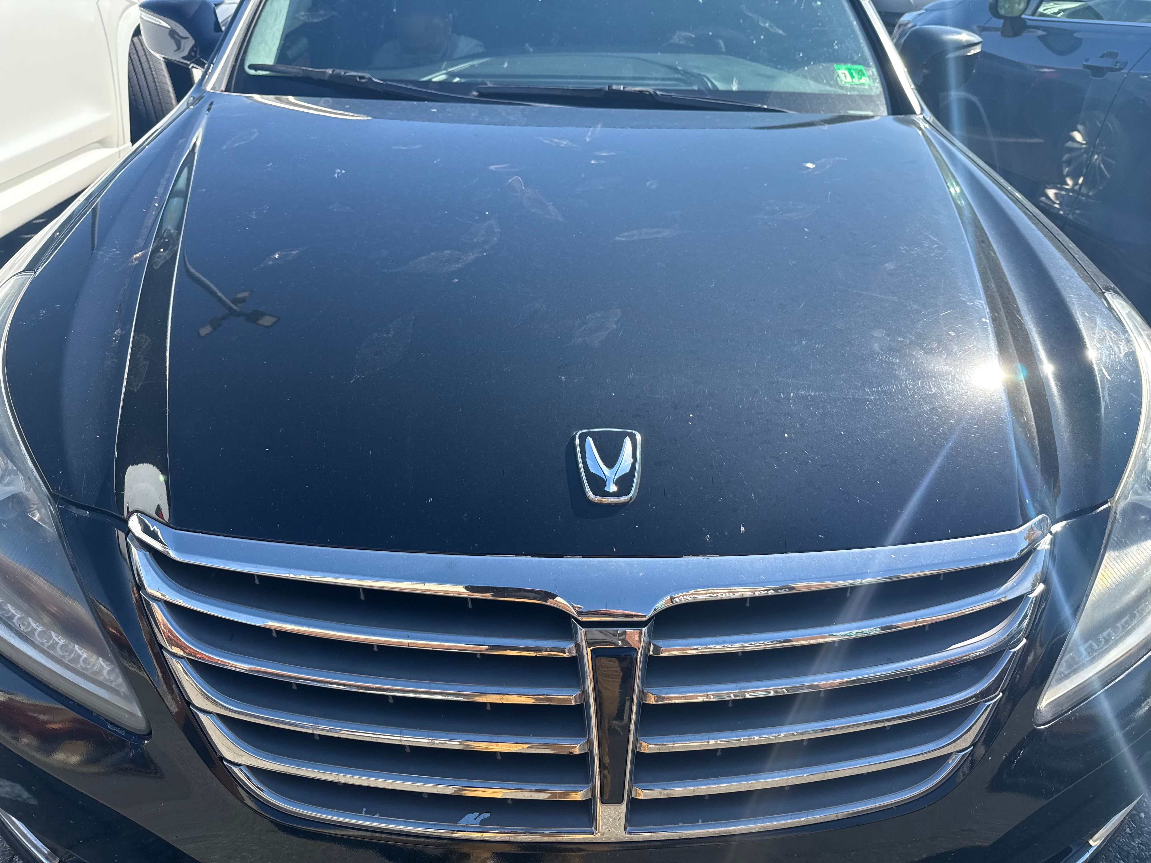 Used 2014 Hyundai Equus Signature RWD image 4