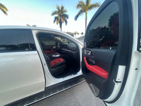 Used 2021 Mercedes-Benz GLE 63 AMG S image 11