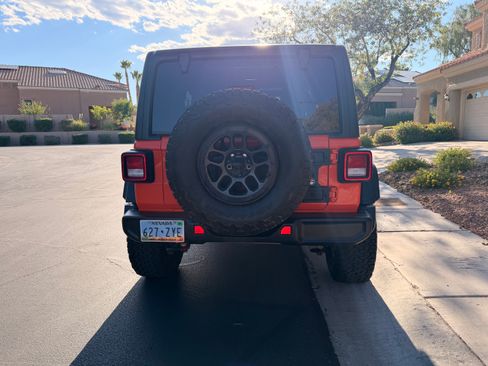 Used 2023 Jeep Wrangler Unlimited Sport w/ Xtreme 35 Tire Package AWD/4WD image 5