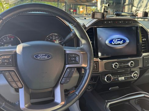 Used 2022 Ford F350 Limited image 10