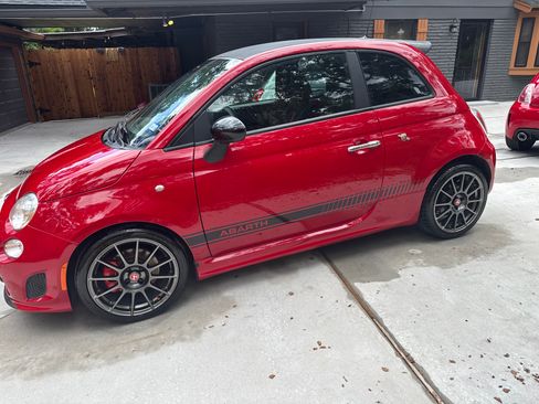 Used 2014 FIAT 500 Abarth w/ Comfort/Convenience Group FWD image 5