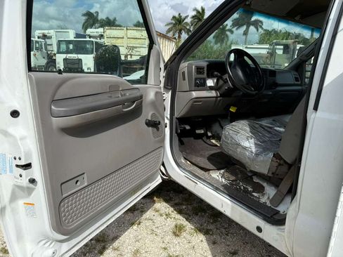 Used 1999 Ford F350 141 WB image 15