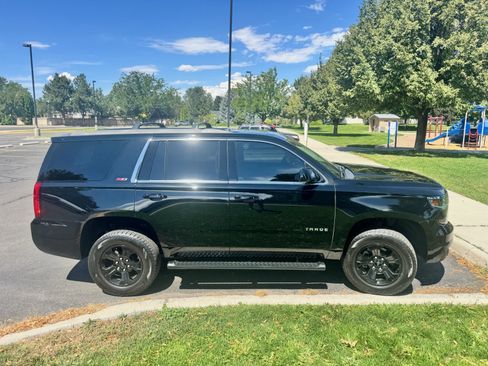 Used 2018 Chevrolet Tahoe LT AWD/4WD image 2