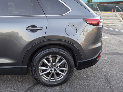 Used 2017 MAZDA CX-9 Touring image 6