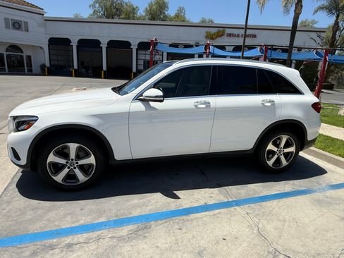 Used 2019 Mercedes-Benz GLC 300 image 1