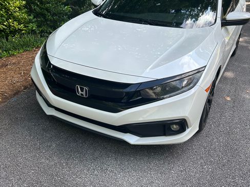 Used 2020 Honda Civic Sport image 6