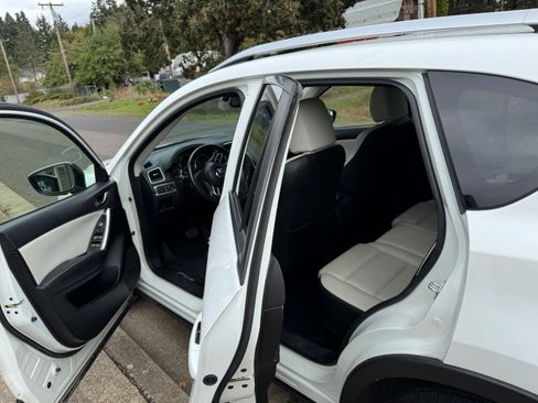 Used 2016 MAZDA CX-5 Grand Touring image 6