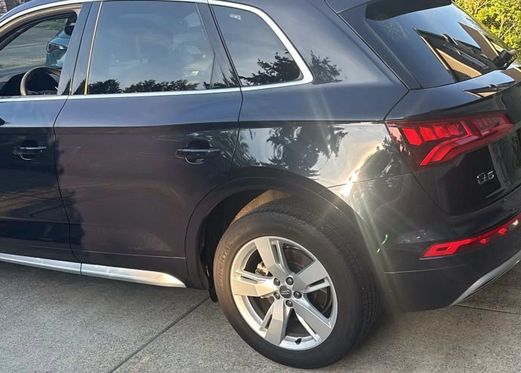 Used 2018 Audi Q5 2.0T Premium Plus w/ Premium Plus Package AWD/4WD image 12