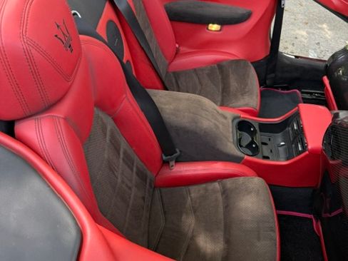 Used 2018 Maserati GranTurismo MC RWD image 15