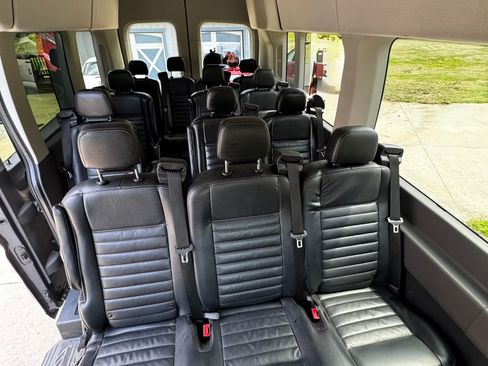 Used 2020 Ford Transit 350 XLT AWD/4WD image 8