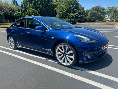 Used 2019 Tesla Model 3 Performance AWD/4WD image 11