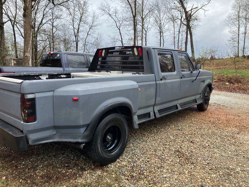 Used 1997 Ford F350 2WD Crew Cab image 4