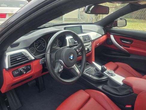 Used 2020 BMW 440i Coupe w/ M Sport Package image 6