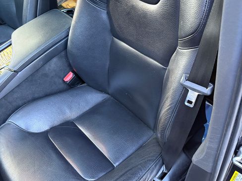 Used 2017 Volvo XC90 T6 Momentum w/ Vision Package image 10