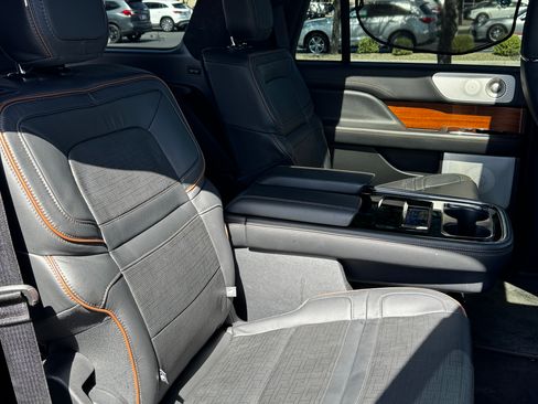 Used 2023 Lincoln Navigator Black Label AWD/4WD image 20