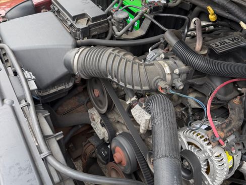 Used 2007 Jeep Wrangler Unlimited Sahara image 31