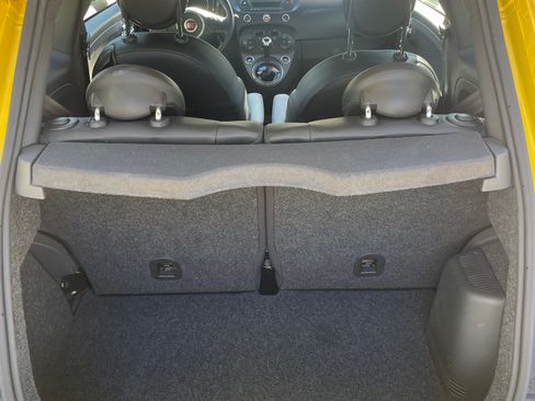 Used 2015 FIAT 500 Sport w/ Comfort/Convenience Group image 16