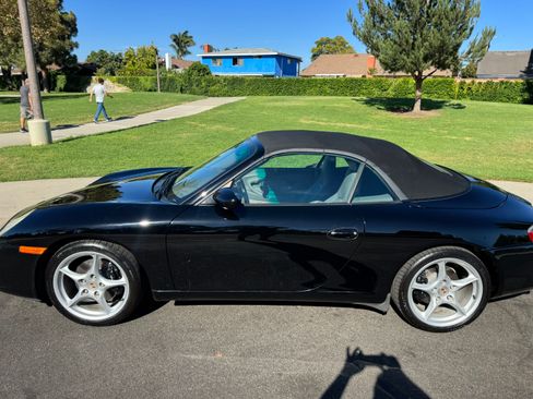 Used 2004 Porsche 911 Cabriolet image 18