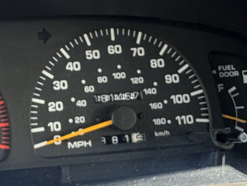 Used 1998 Toyota 4Runner SR5 AWD/4WD image 12