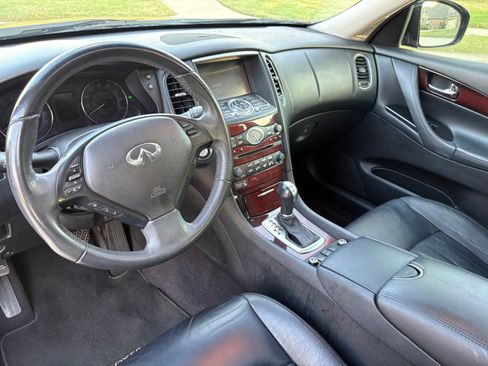 Used 2014 INFINITI QX50 Journey w/ Premium Package image 14