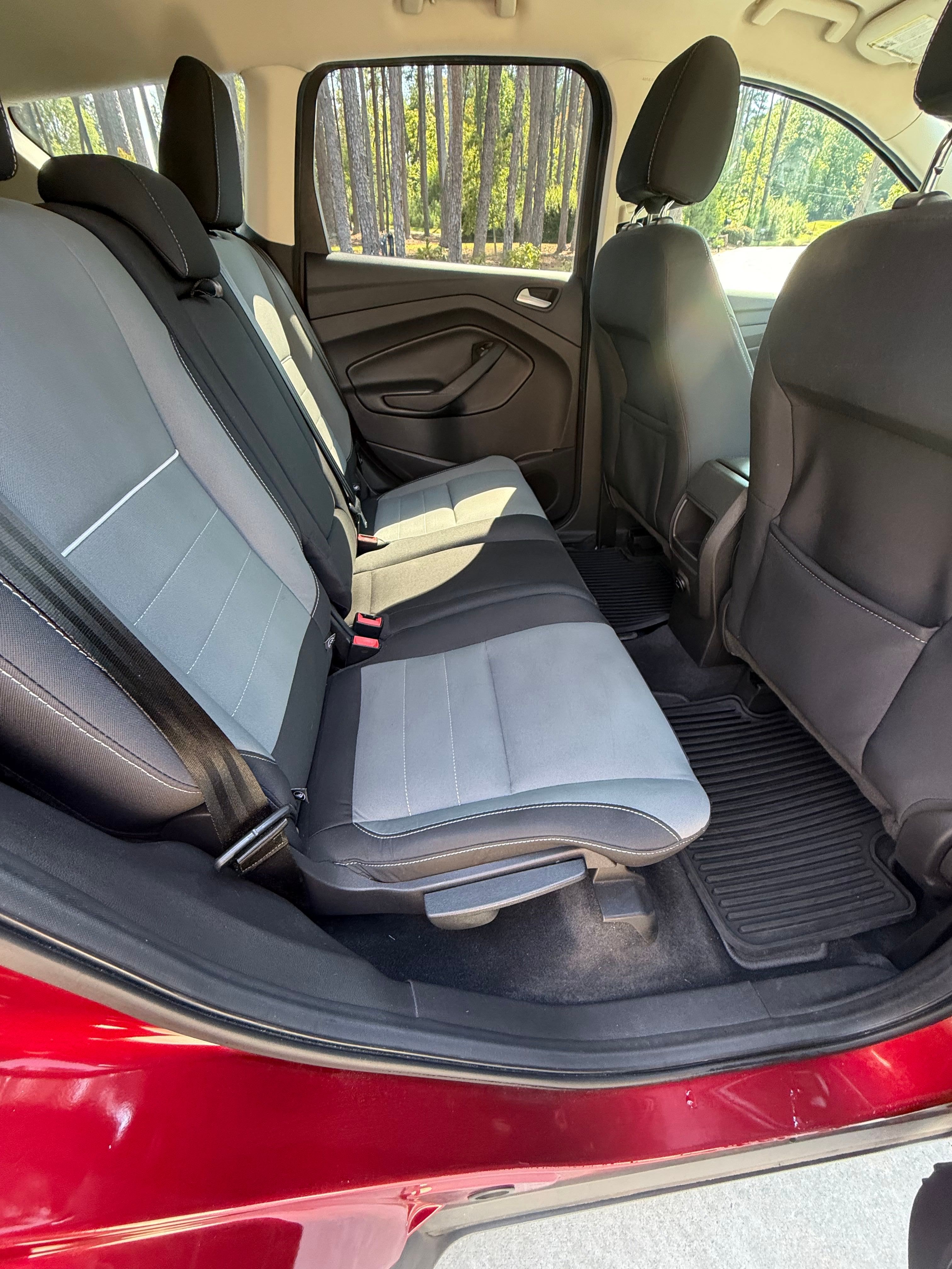 Used 2014 Ford Escape SE FWD image 10