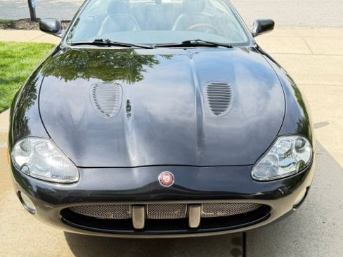 Used 2002 Jaguar XK8 Convertible RWD image 5