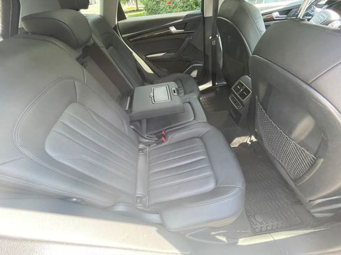 Used 2018 Audi Q5 2.0T Premium Plus w/ Premium Plus Package AWD/4WD image 9