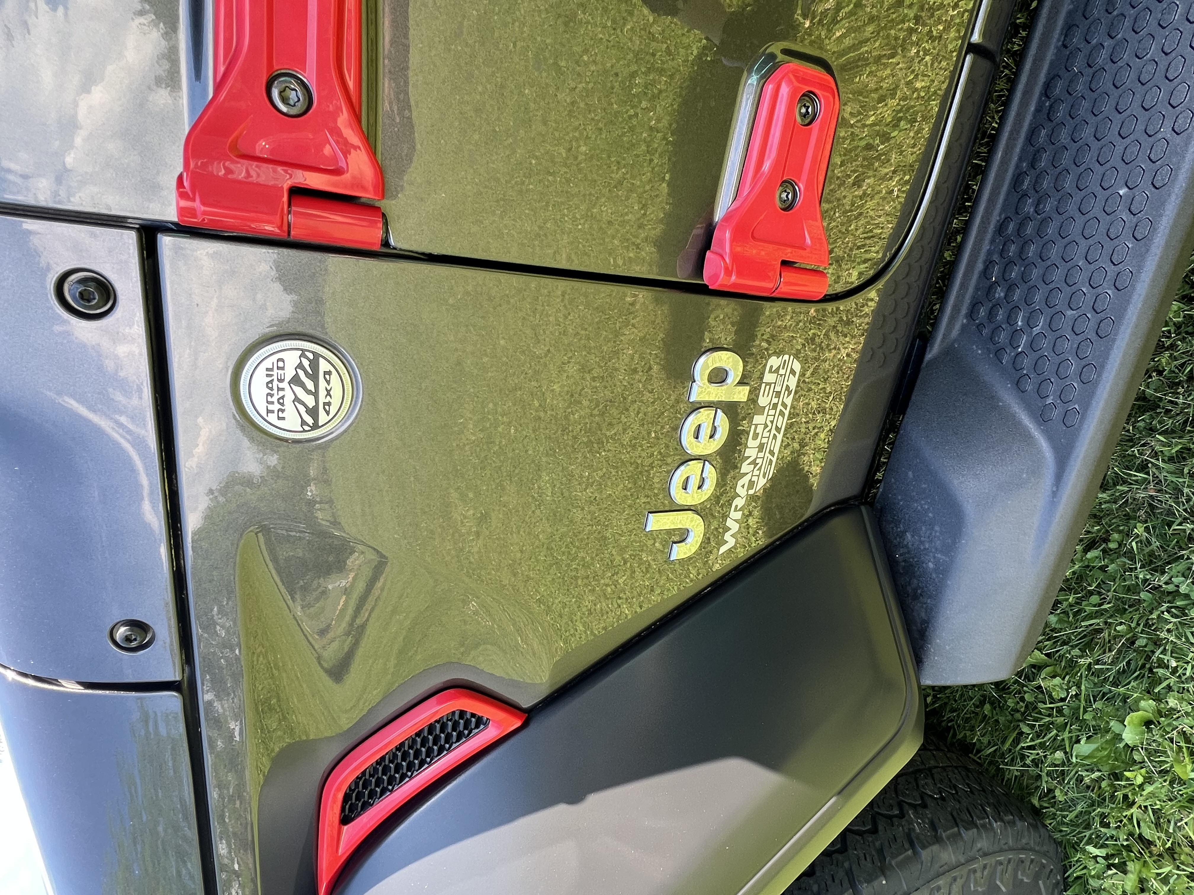 Used 2021 Jeep Wrangler Unlimited Sport AWD/4WD image 15