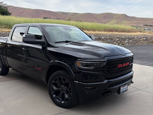 Used 2022 RAM 1500 Limited w/ (RED) Edition AWD/4WD image 25