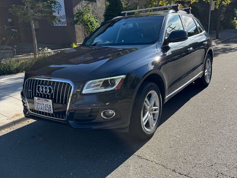 Used 2016 Audi Q5 2.0T Premium Plus w/ Technology Package AWD/4WD image 5