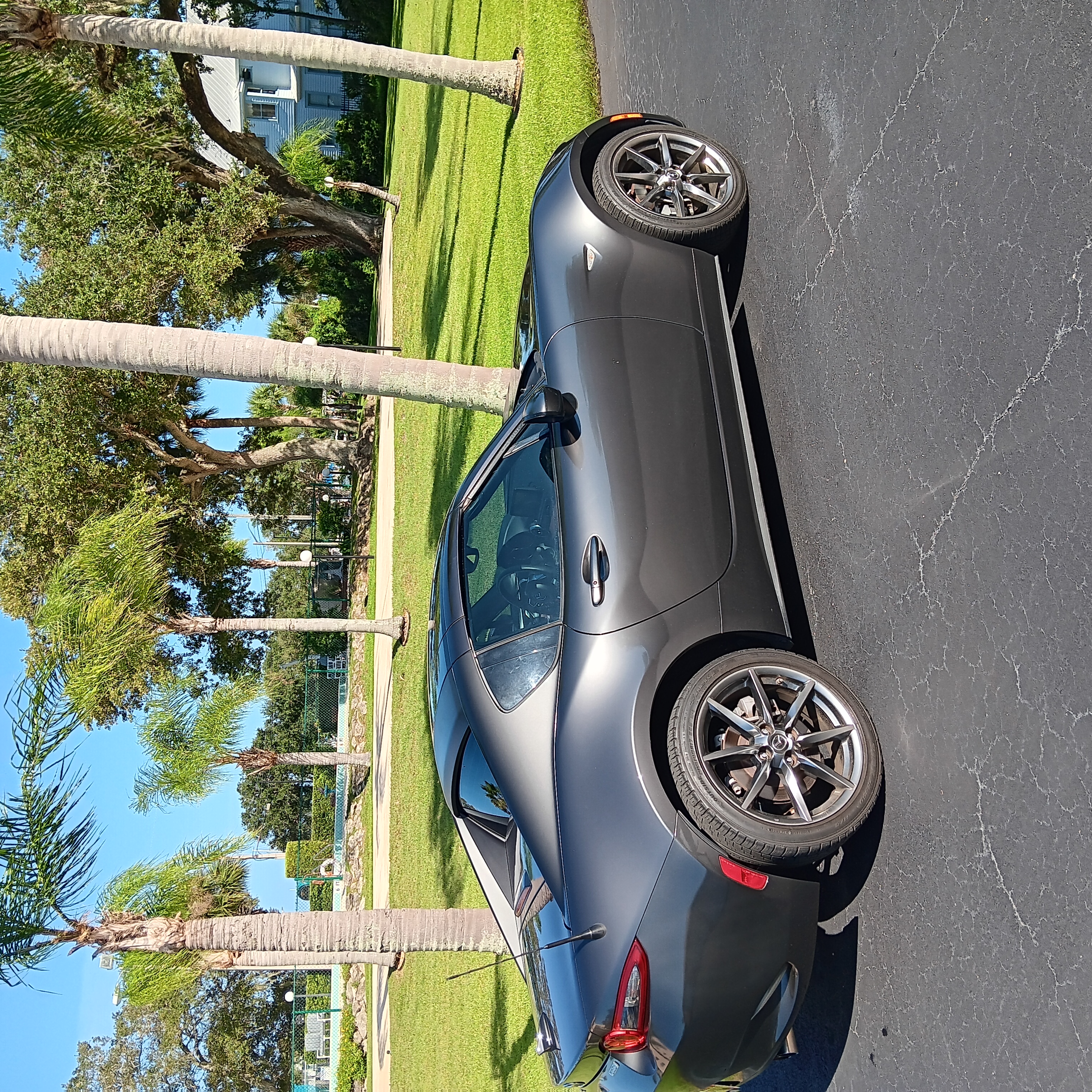 Used 2018 MAZDA MX-5 Miata RF Grand Touring RWD image 16
