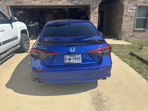 Used 2024 Honda Civic Si image 4