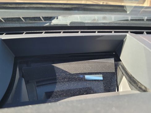 Used 2013 BMW 750Li xDrive 750Li xDrive Sedan 4D image 12