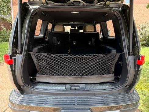 Used 2024 Lexus GX 550 AWD/4WD image 16