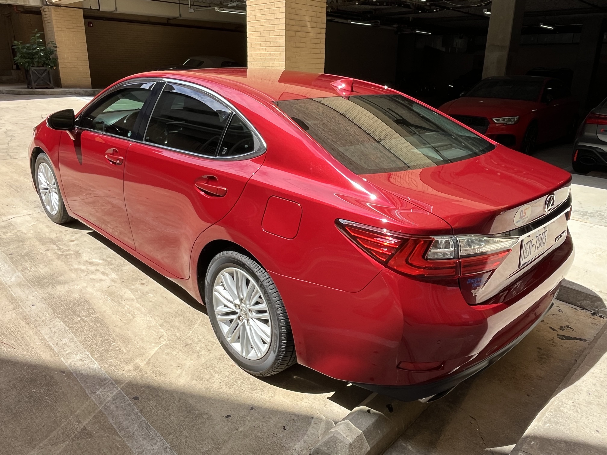 Used 2017 Lexus ES 350 w/ Premium Package FWD image 4