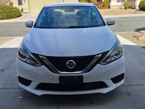 Used 2018 Nissan Sentra S image 5
