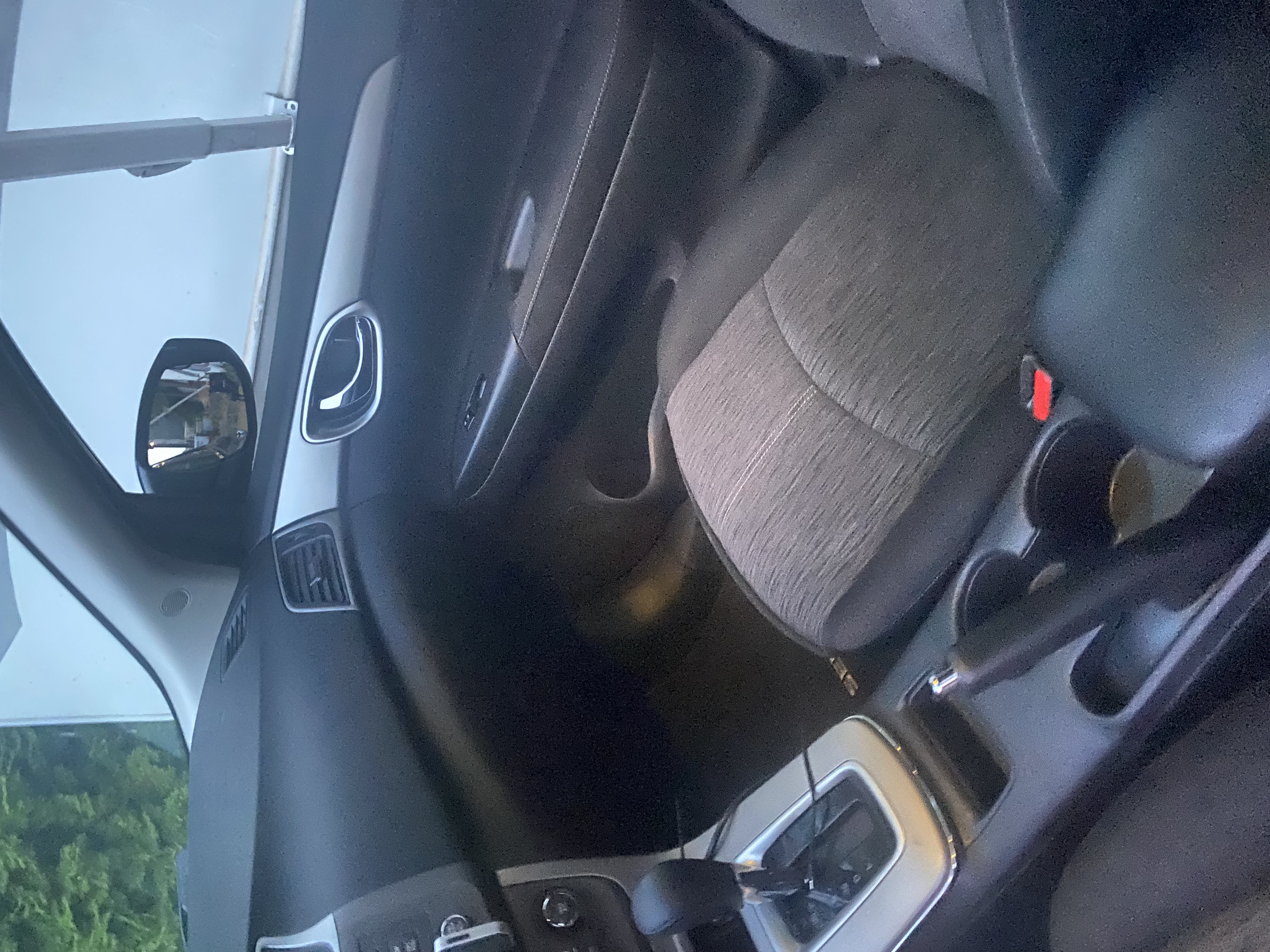 Used 2014 Nissan Sentra SV w/ Protection Package FWD image 8