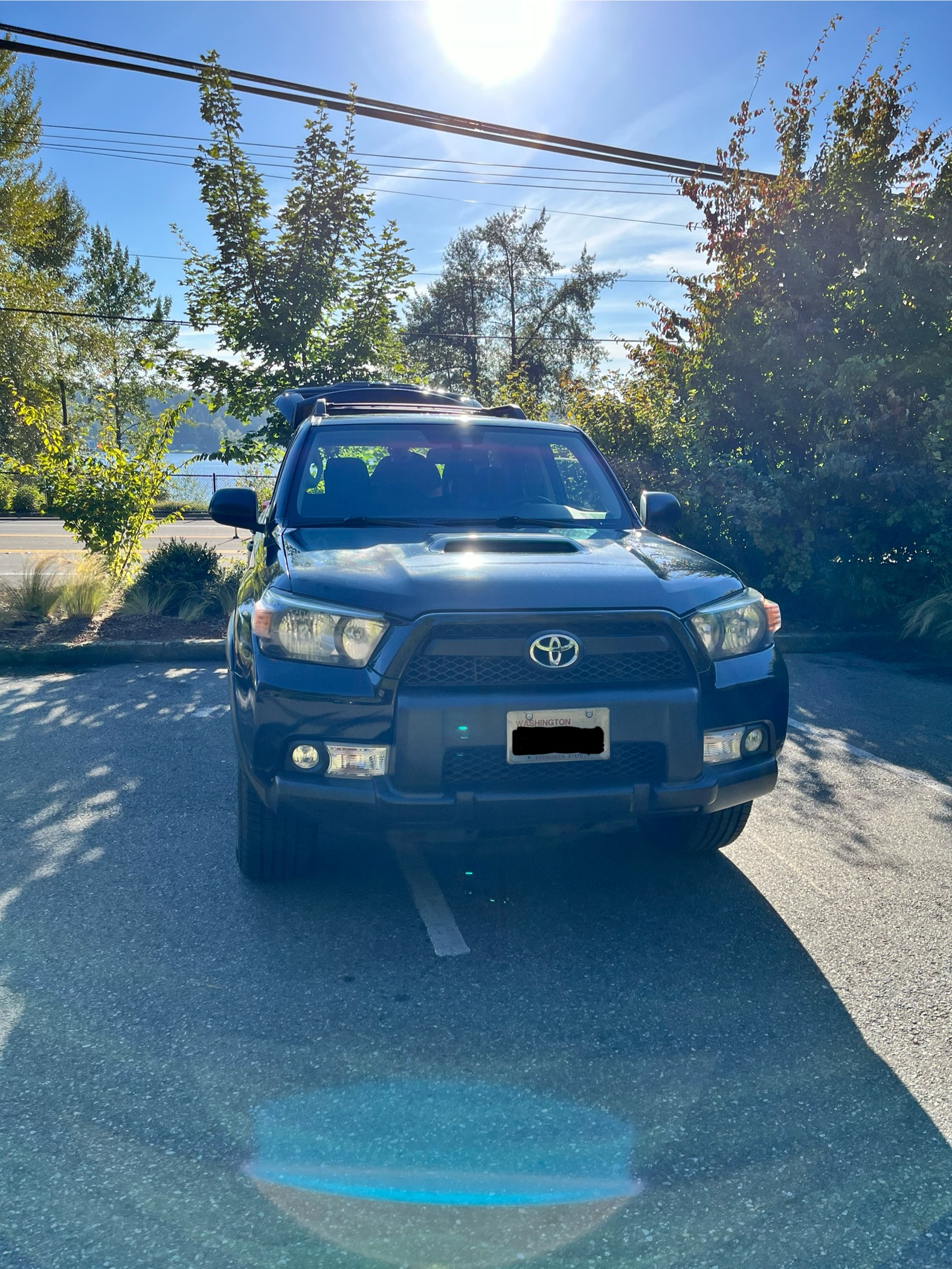 Used 2011 Toyota 4Runner Trail AWD/4WD image 17