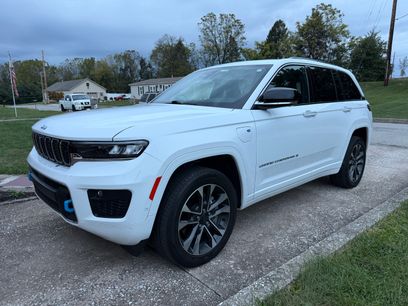 Used 2022 Jeep Grand Cherokee Overland w/ Advanced Protech Group III