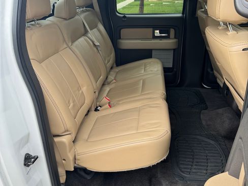 Used 2014 Ford F150 XLT w/ Equipment Group 302A Luxury AWD/4WD image 16